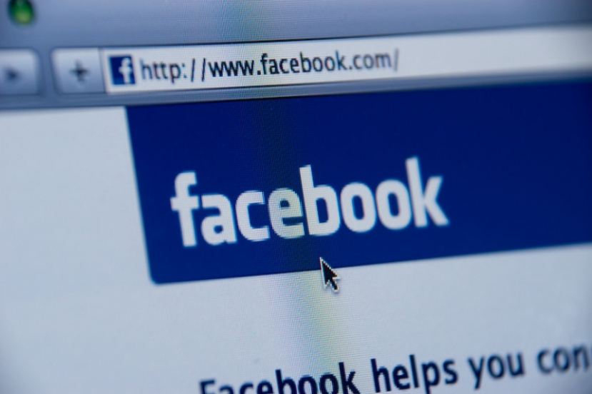 Facebook: scatta la diffamazione aggravata per chi insulta in bacheca